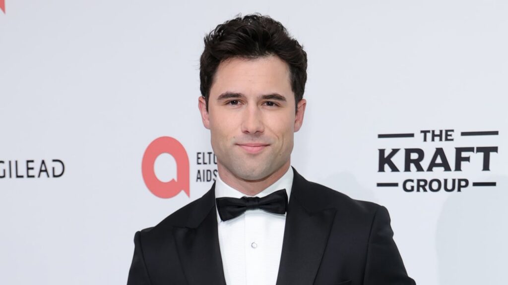 Robbie G.K. Brings Shirtless Heat as Season 2 Starts