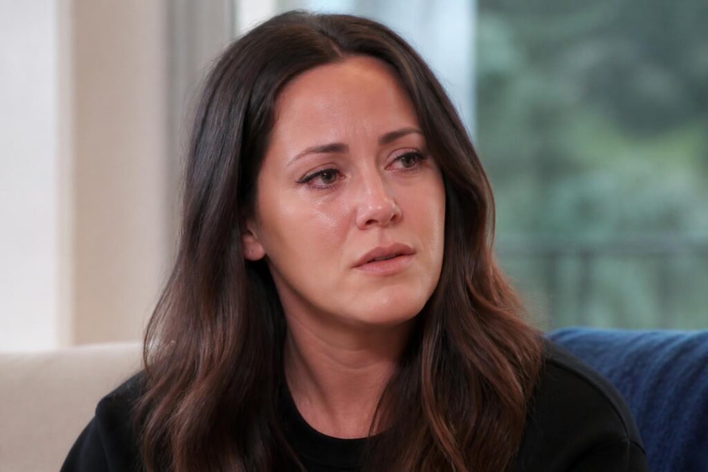 Jenelle Evans Opens Up About Hospital Stay and CRPS — AI editorial illustration